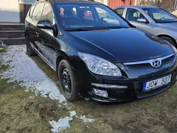 Svart Begagnad 2009 Hyundai i30 Kombi | 25 000 kr (Marknadspris)