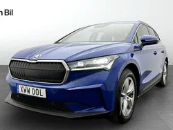 Blå Begagnad 2023 Skoda Enyaq iV SUV | 414 900 kr (Marknadspris)