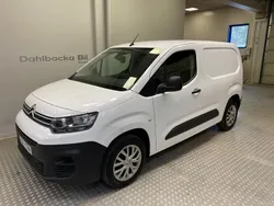 Vit Begagnad 2021 Citroën Berlingo Minibuss | 158 800 kr (Marknadspris)