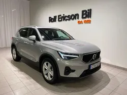 Silver Begagnad 2024 Volvo XC40 Core SUV | 359 500 kr (Marknadspris)