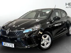 Svart (black) Begagnad 2024 Renault Clio V Evolution Halvkombi | 244 900 kr (Dyr)
