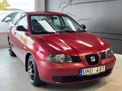 Röd Begagnad 2003 Seat Ibiza Halvkombi | 22 900 kr (Marknadspris)