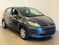 Grå Begagnad 2013 Ford Fiesta Halvkombi | 49 900 kr (Marknadspris)