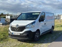 Vit Begagnad 2015 Renault Trafic Van | 89 900 kr (Bra pris)