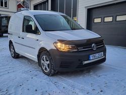 Vit Begagnad 2017 VW Caddy Minibuss | 155 000 kr (Lite dyr)