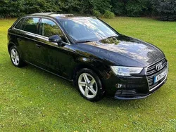 Svart Begagnad 2018 Audi A3 Sportback Proline Halvkombi | 180 000 kr (Marknadspris)