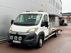 Vit Begagnad 2017 Citroën Jumper Minibuss | 209 000 kr