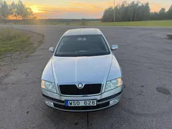 Silver Begagnad 2005 Skoda Octavia Halvkombi | 22 500 kr (Lite dyr)