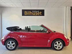 Röd Begagnad 2007 VW Beetle Cab | 104 800 kr (Marknadspris)