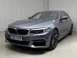 Blå Begagnad 2019 BMW 530e iPerformance Sedan | 248 000 kr (Marknadspris)