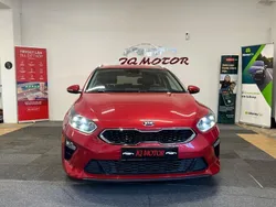 Röd Begagnad 2018 Kia Ceed Sportswagon Kombi | 159 900 kr (Marknadspris)