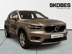 Grå Begagnad 2021 Volvo XC40 Momentum SUV | 318 800 kr (Marknadspris)