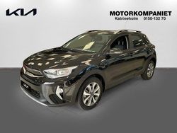 Svart (aurora black pearl metallic) Ny 2025 Kia Stonic Advance SUV | 257 674 kr (Marknadspris)