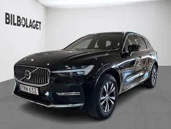 Svart Begagnad 2023 Volvo XC60 Core SUV | 489 500 kr (Bra pris)