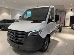 Vit Ny 2025 Mercedes Sprinter Van | 618 750 kr (Bra pris)