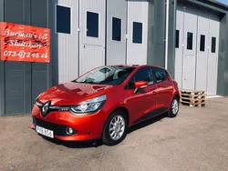 Röd Begagnad 2016 Renault Clio IV Expression Halvkombi | 69 900 kr (Marknadspris)