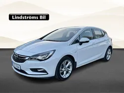 Vit Begagnad 2018 Opel Astra Dynamic Halvkombi | 164 900 kr (Marknadspris)