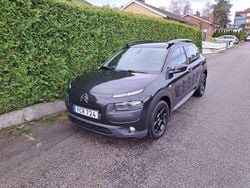 Begagnad 2016 Citroën C4 Cactus PureTech Halvkombi | 79 000 kr (Marknadspris)