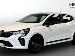 Vit (white) Begagnad 2024 Renault Clio V Evolution Halvkombi | 204 900 kr (Dyr)