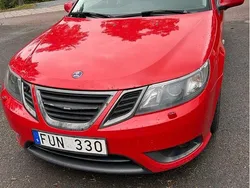 Röd Begagnad 2010 Saab 9-3 Vector Kombi | 35 000 kr (Marknadspris)