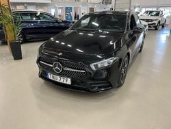 Svart Begagnad 2021 Mercedes A200 AMG Halvkombi | 279 000 kr (Lite dyr)