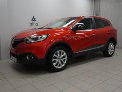 Röd Begagnad 2018 Renault Kadjar LIMITED SUV | 164 000 kr (Marknadspris)