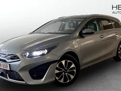 Grå (grey) Begagnad 2022 Kia Ceed Sportswagon Advance Kombi | 239 900 kr (Marknadspris)