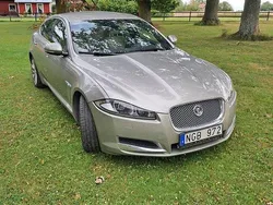 Grå Begagnad 2013 Jaguar XF Sedan | 145 000 kr (Lite dyr)