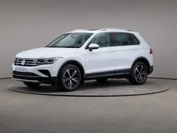 Vit Begagnad 2021 VW Tiguan Elegance SUV | 319 000 kr (Marknadspris)