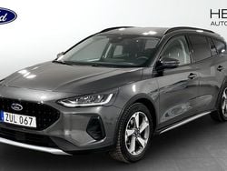 Grå Begagnad 2023 Ford Focus Active Kombi | 219 900 kr (Marknadspris)