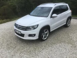 Vit Begagnad 2014 VW Tiguan R-line SUV | 89 900 kr (Bra pris)