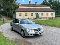 Silver Begagnad 2007 Mercedes E350 Sedan | 115 000 kr
