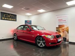 Röd Begagnad 2009 BMW 320 Comfort Edition Sedan | 65 900 kr (Marknadspris)