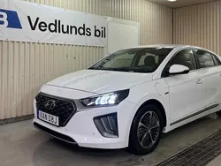 Vit Begagnad 2020 Hyundai Ioniq Trend Sedan | 169 800 kr (Bra pris)