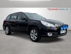 Svart Begagnad 2011 Subaru Outback SUV | 89 900 kr (Lite dyr)