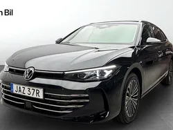 Svart Begagnad 2024 VW Passat Elegance Kombi | 509 900 kr