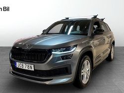 Grå (graphite grey metallic) Begagnad 2022 Skoda Kodiaq SportLine SUV | 299 900 kr (Marknadspris)