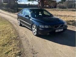 Blå Begagnad 2004 Volvo S60 Business Edition Sedan | 21 000 kr (Marknadspris)