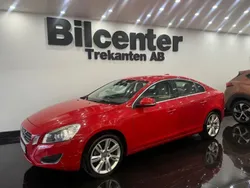 Röd Begagnad 2011 Volvo S60 Summum Sedan | 109 900 kr (Marknadspris)
