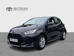 Svart Begagnad 2022 Mazda 2 Comfort Halvkombi | 189 000 kr (Marknadspris)