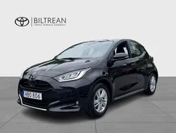 Svart Begagnad 2022 Mazda 2 Comfort Halvkombi | 195 000 kr (Bra pris)