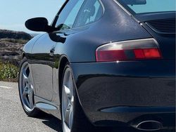 Svart Begagnad 2003 Porsche 996 Edition Sportkupé | 575 000 kr