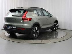 Grön (sage green metallic) Begagnad 2024 Volvo XC40 Ultimate SUV | 449 900 kr