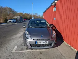 Grå Begagnad 2012 Renault Clio R.S. Halvkombi | 32 000 kr (Bra pris)