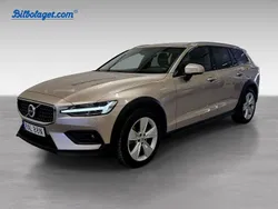 Begagnad 2023 Volvo V60 CC Kombi | 449 000 kr (Lite dyr)