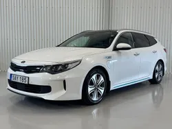 Vit Begagnad 2018 Kia Optima Hybrid Sport Sedan | 154 900 kr (Marknadspris)