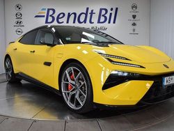 Solar yellow metallic Begagnad 2024 Lotus Emeya Halvkombi | 1 075 000 kr