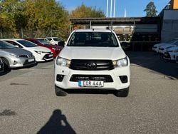 Vit Begagnad 2020 Toyota HiLux Pickup | 369 900 kr (Dyr)