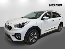 Vit Begagnad 2020 Kia Niro Advance SUV | 239 900 kr (Lite dyr)