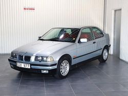 Ljusgrå Begagnad 1997 BMW 316 Compact Halvkombi | 45 900 kr